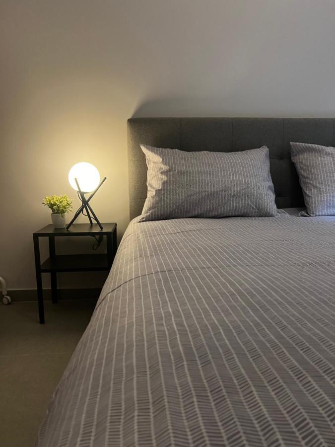 Apartment Agia Sofia Noir *