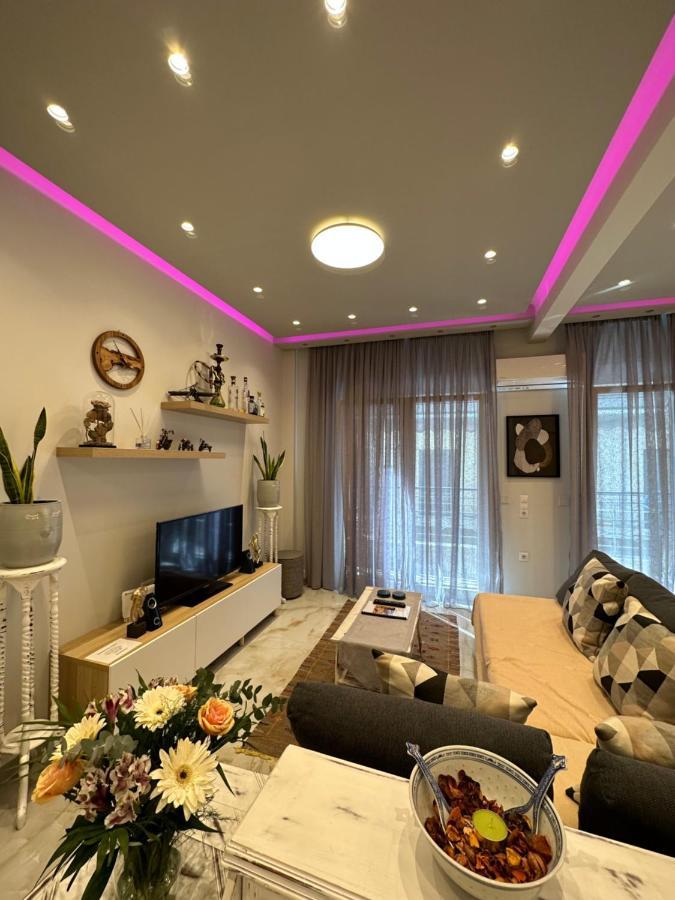 Golden Rose Apartment *