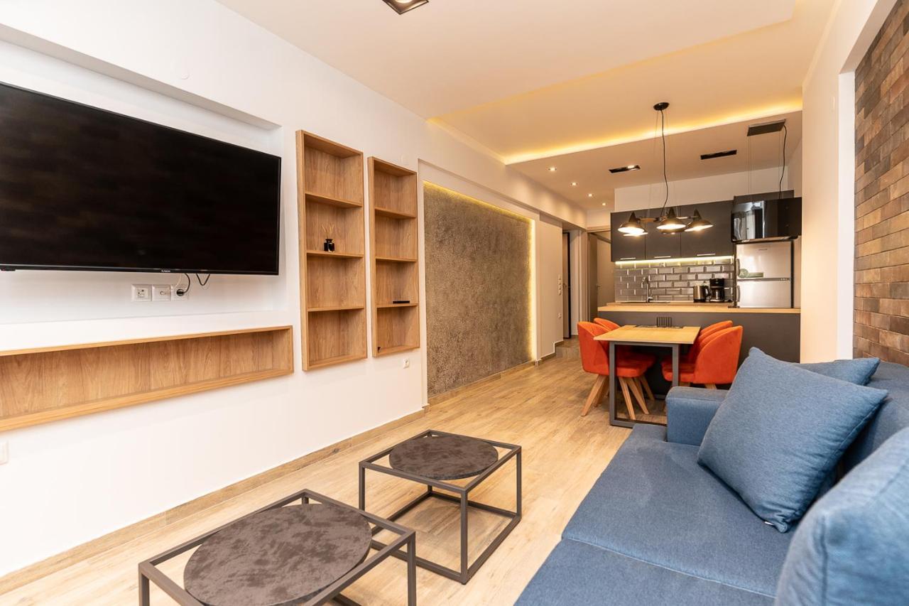 Apartment Valaoritou Luxury