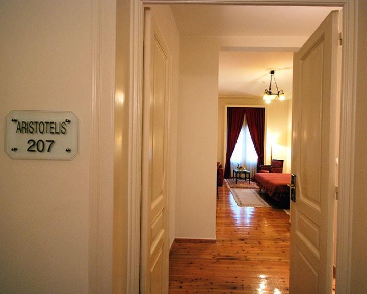 Capsis Bristol Boutique Hotel 5*