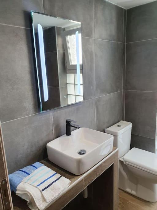 Căn hộ Rotonda Citycenter Two Apart.new Renovated!