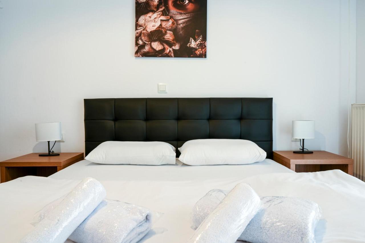 Center Deluxe Thessaloniki