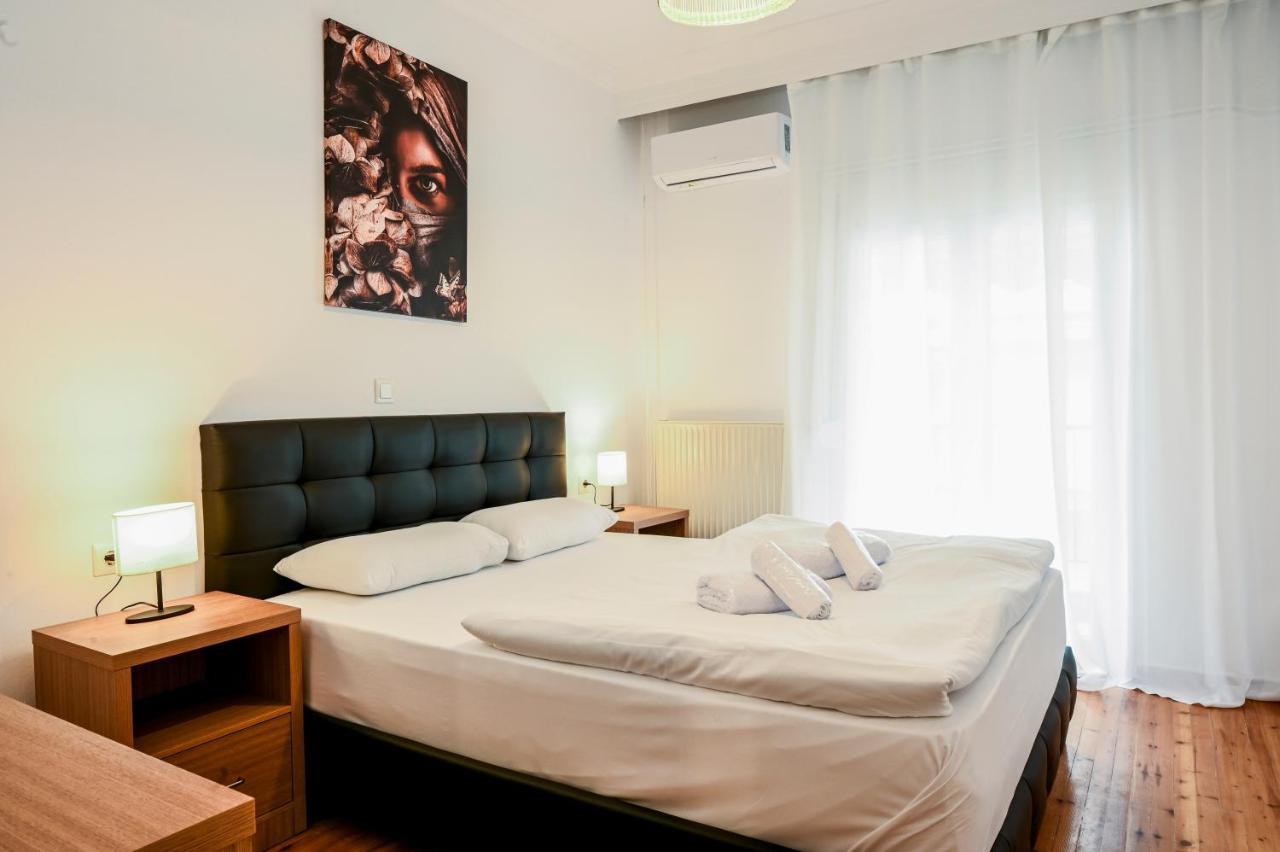 Apartment Center Deluxe