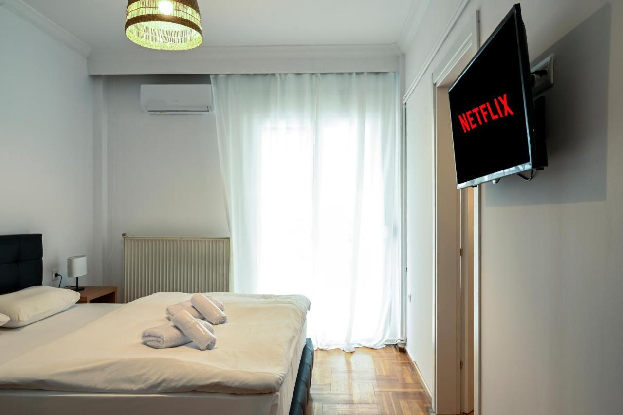 Apartment Center Deluxe