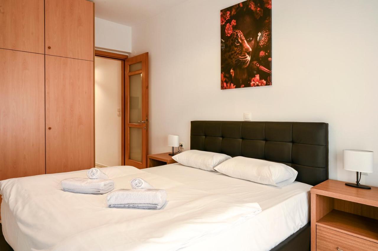 Apartment Center Modern