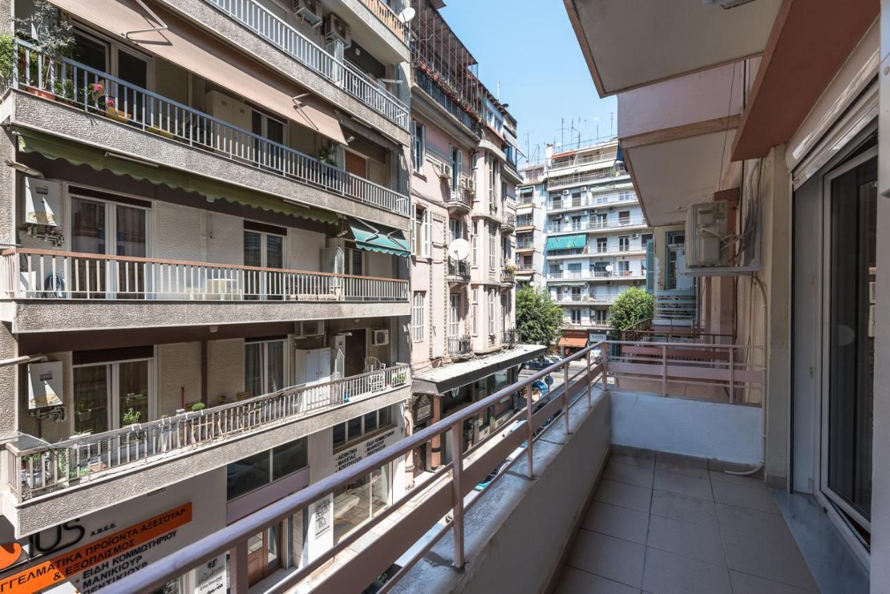 Apartment F & B Collection - Flat For 6 *