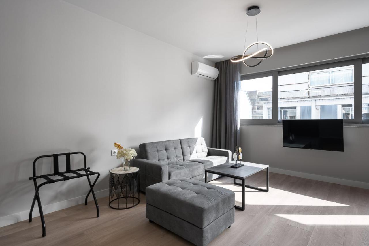 Apartment #luxlikehome Lux Locals 1