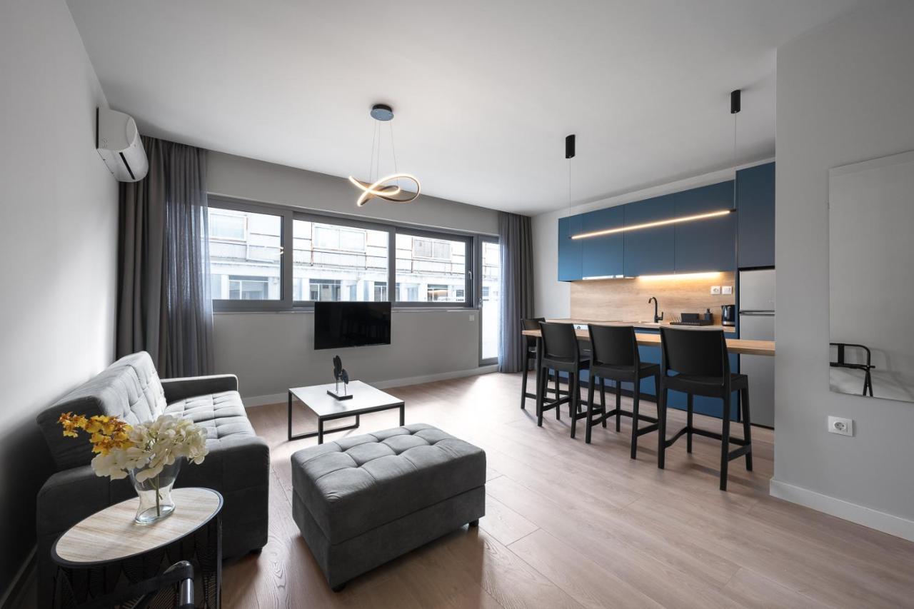 #luxlikehome Lux Locals 1 Apartment