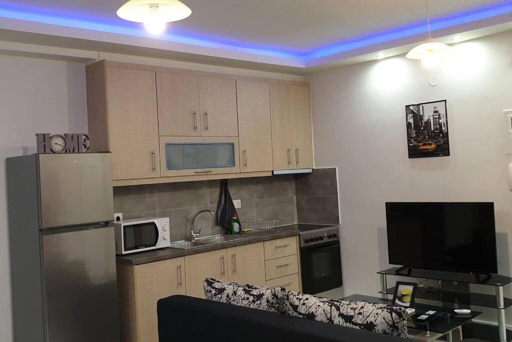 Luxury In Downtown Apartment