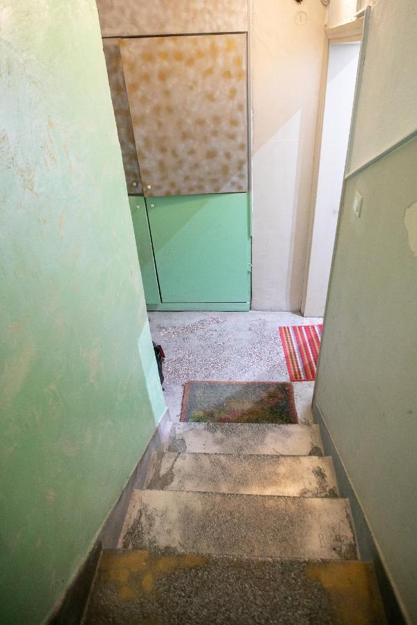 Apartment Orange And Blue Studio Downtown 5 Min From White Tower *