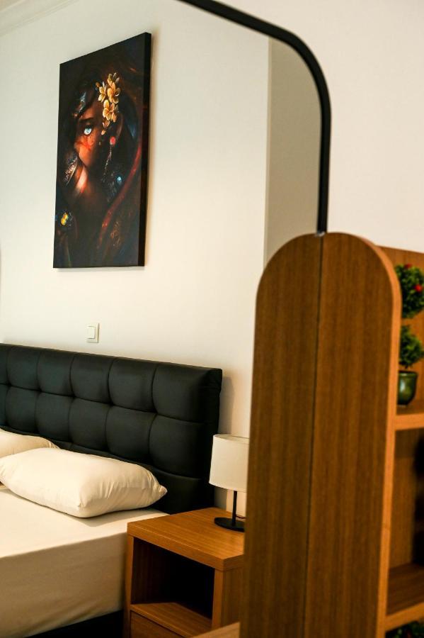 Center Deluxe * Thessaloniki