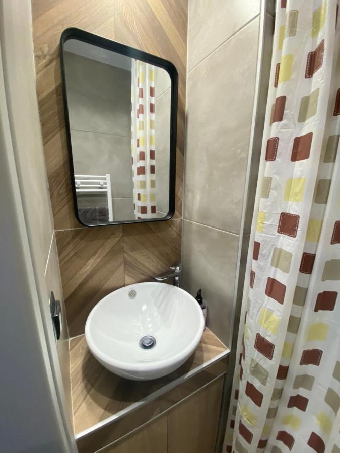 Agias Sofias Center Apartamento Tessalónica