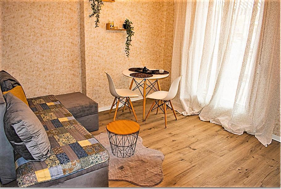 Kassandrou Hot Tub-jakuzzi - 2 Bedrooms - Big Balcony - Center Selanik