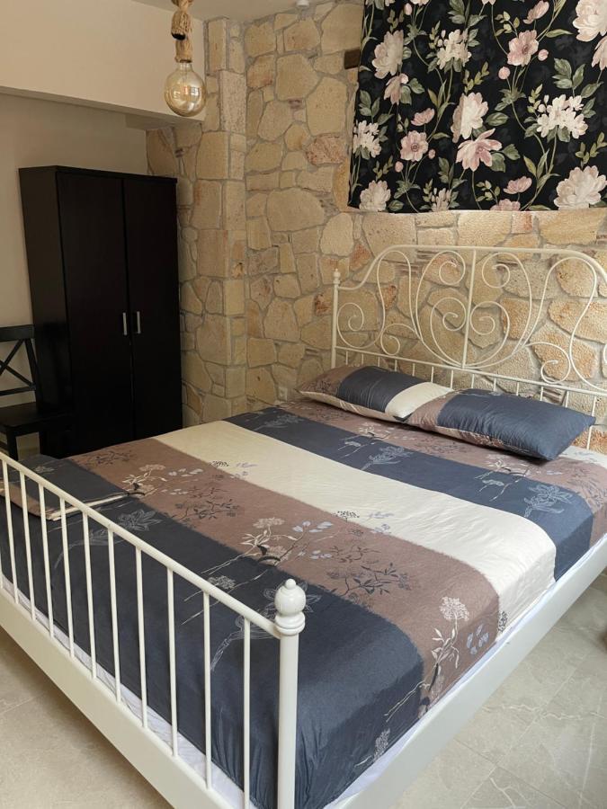 Stone 2 Apartment Thessaloniki