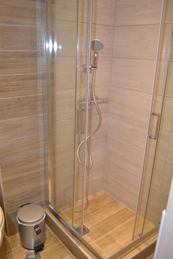 Apartment Kalamaria Brand New 1 Bedroom *