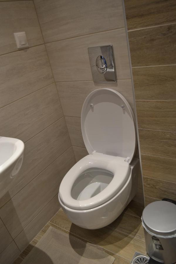Apartment Kalamaria Brand New 1 Bedroom *