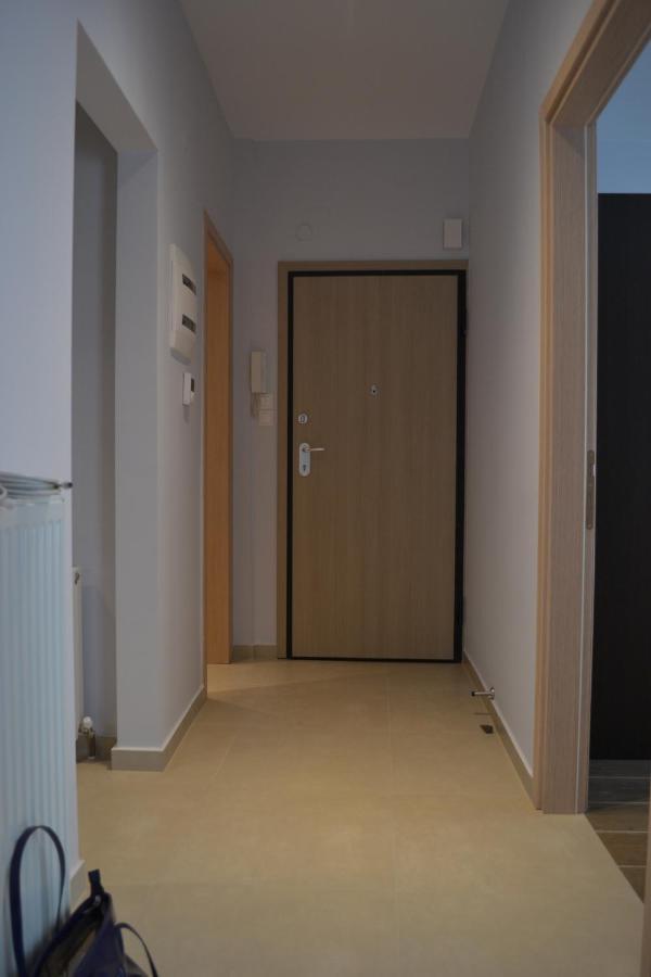 Kalamaria Brand New 2 Bedroom Apartment *