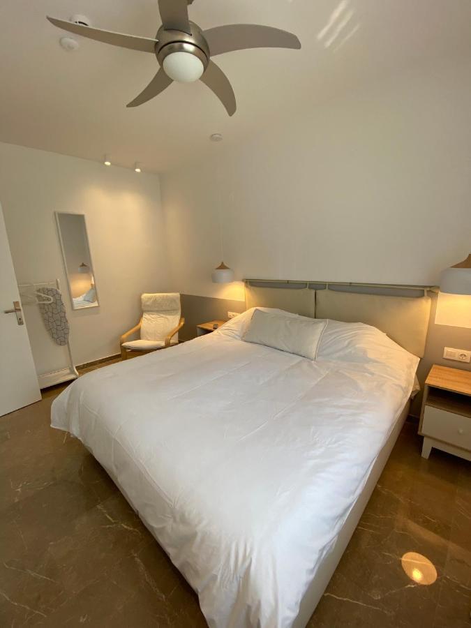 Theta θ2 Luxury Apartment's Apartamento