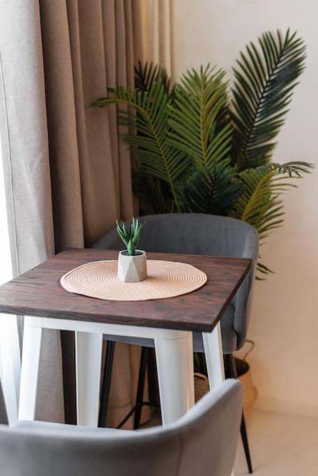 Boho Room-jacuzzi-city Center Apartment Thessaloniki
