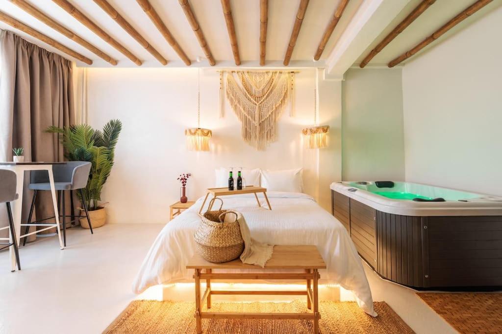 Apartment Boho Room-jacuzzi-city Center Thessaloniki