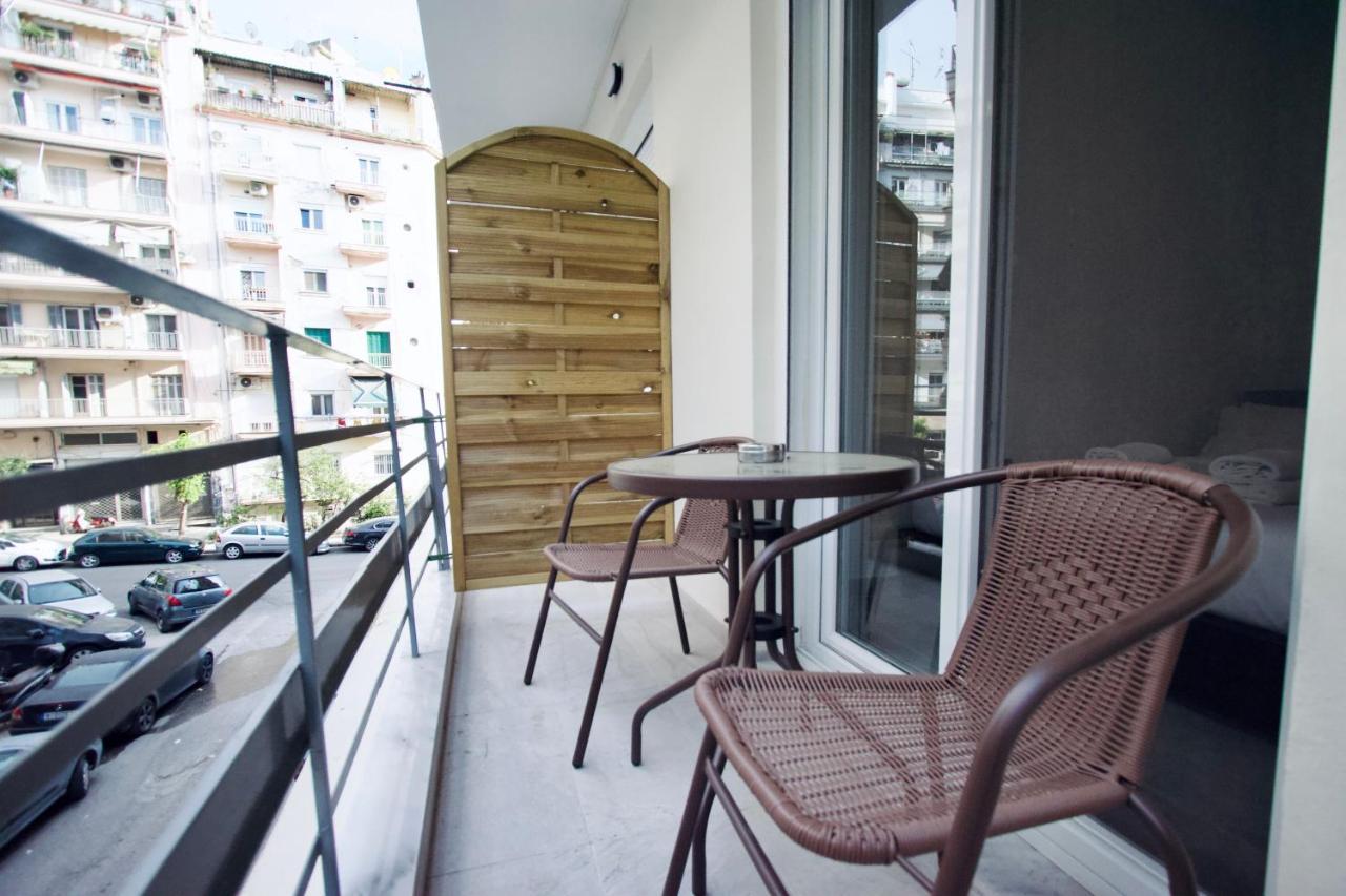 Studio Antigonidon Square A