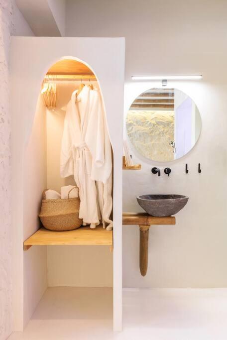 Stylish & Tiny Room-city Center