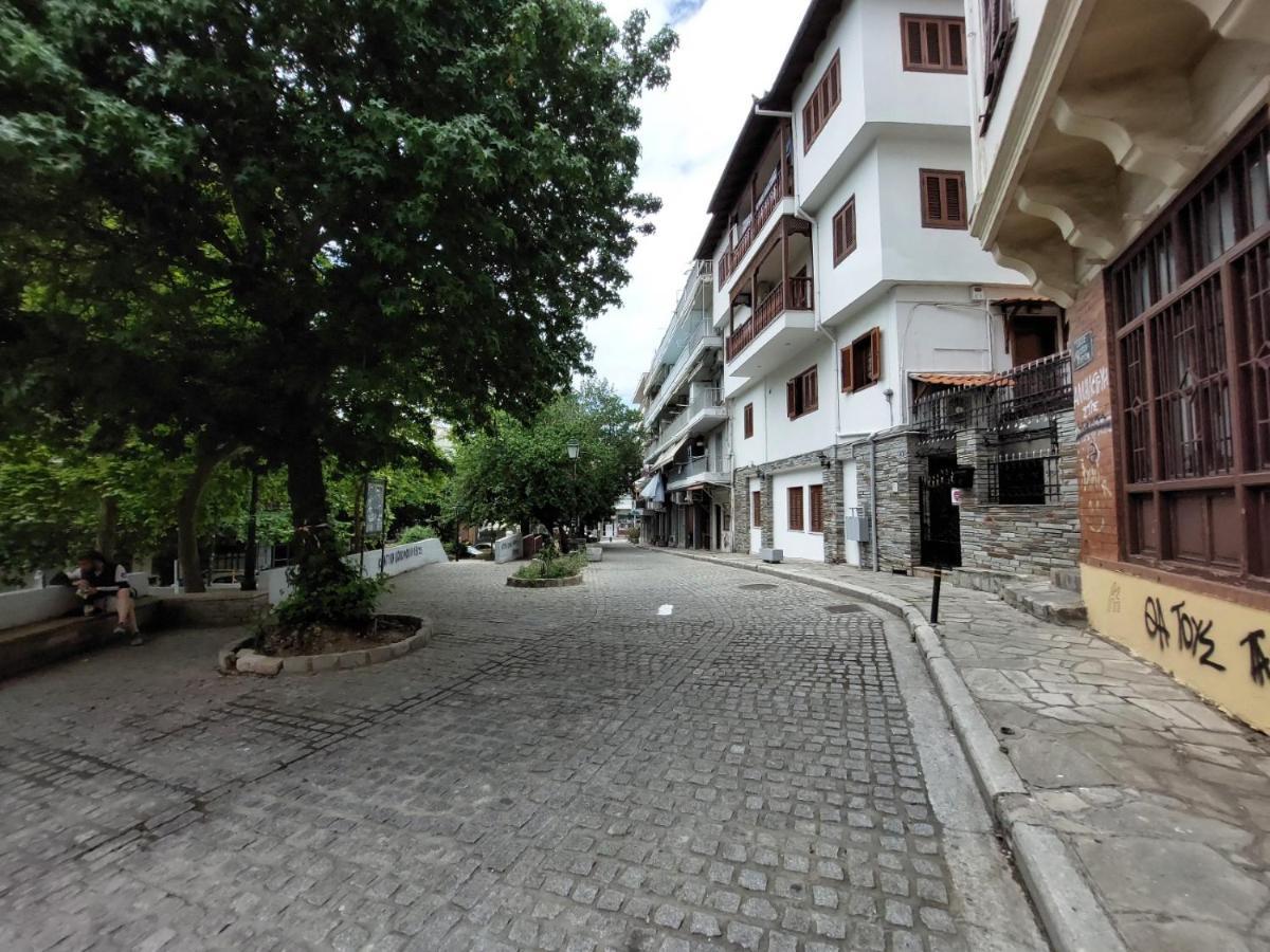 Garden Escape In Thessaloniki! Apartment *