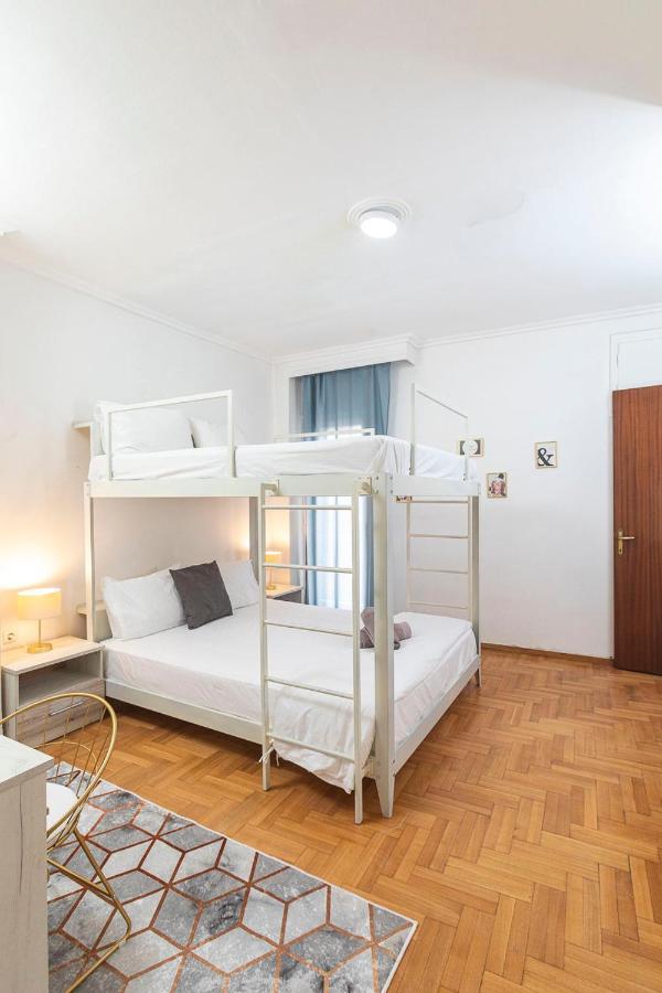 Houseloft White Tower Casa