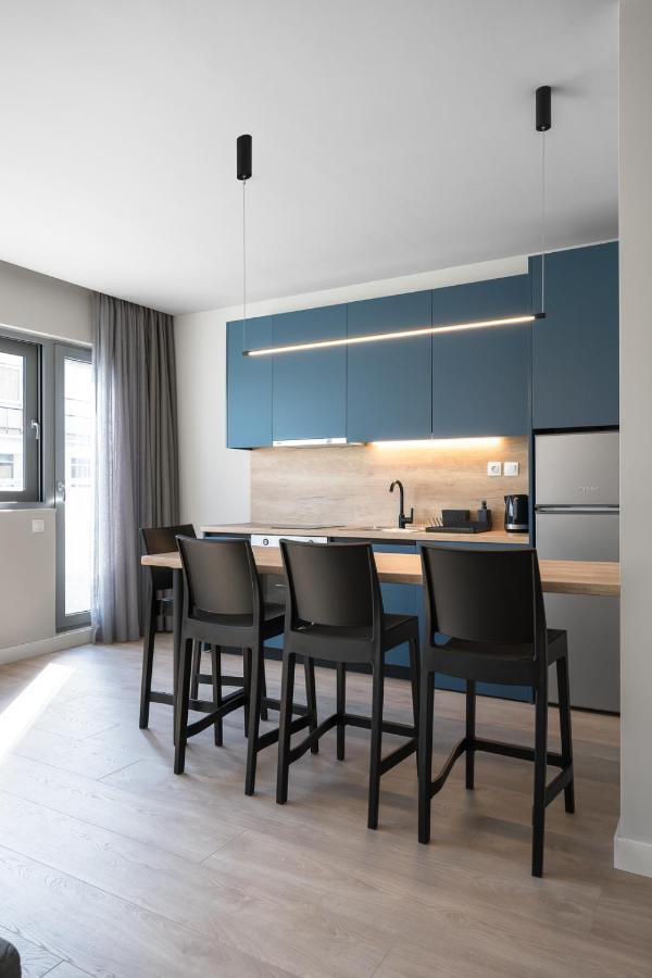 #luxlikehome Lux Locals 1 Apartment