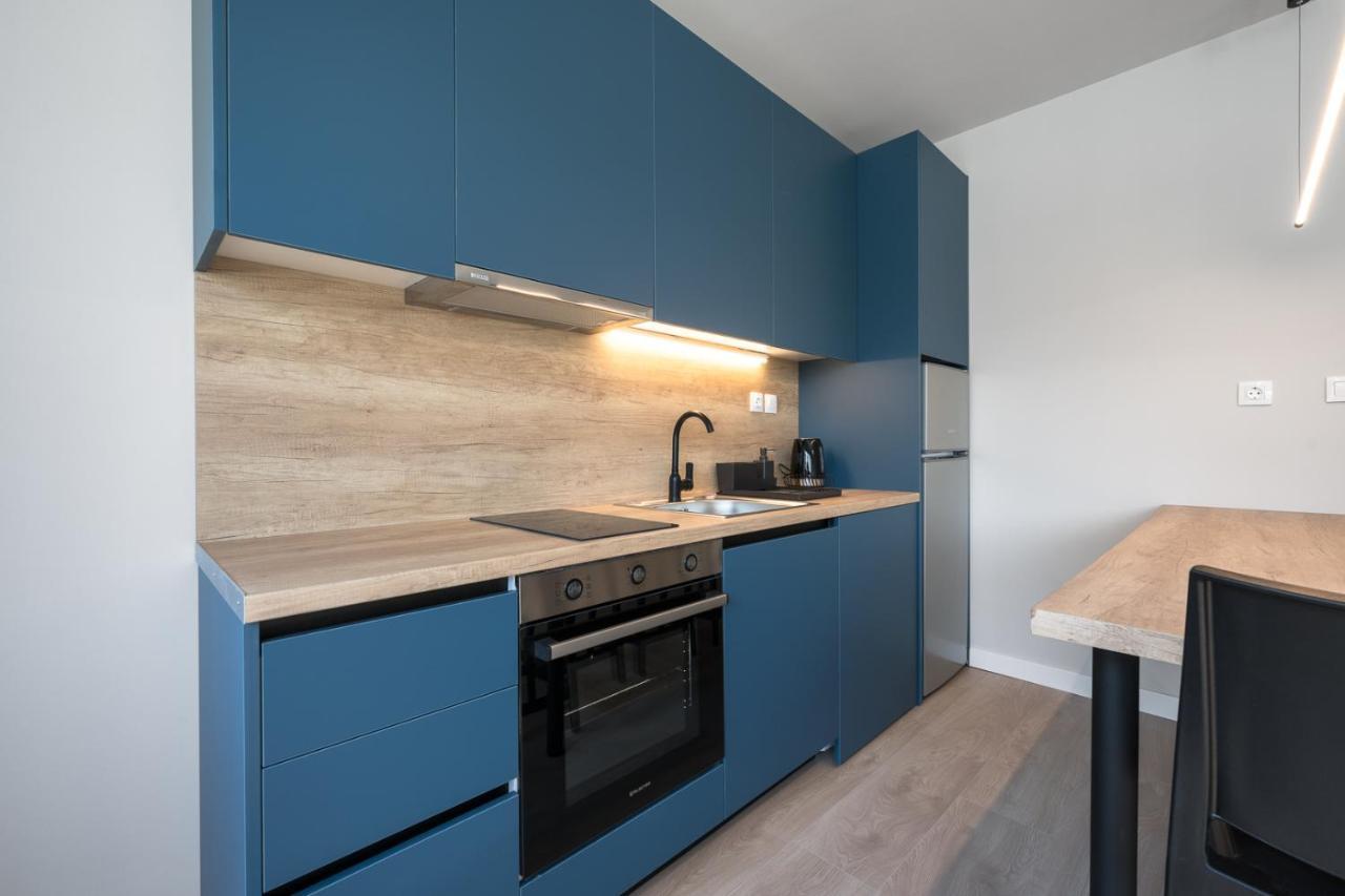 #luxlikehome Lux Locals 1 Apartment *