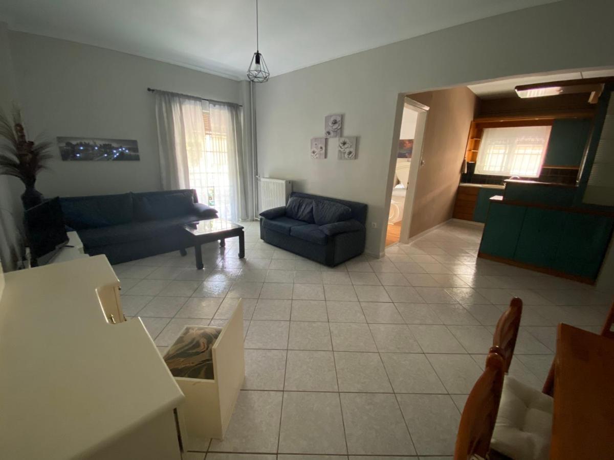 Apartment Theas *