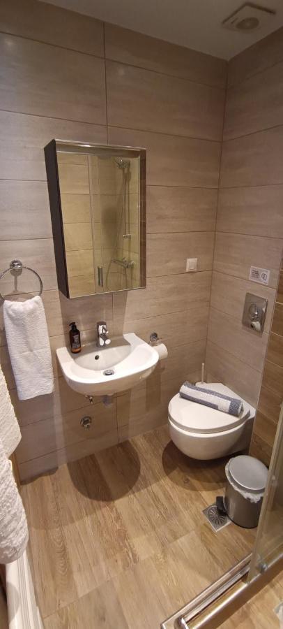 Apartment Kalamaria Brand New 1 Bedroom *