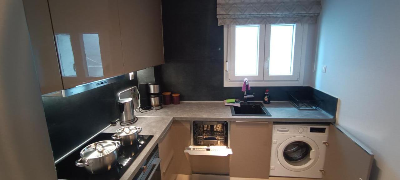 Kalamaria Brand New 2 Bedroom Apartment