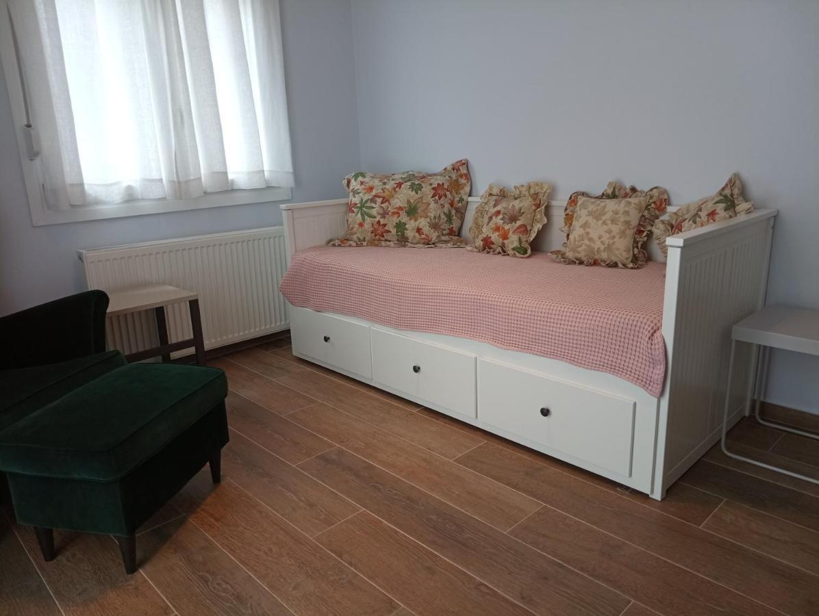 Kalamaria Brand New 2 Bedroom *