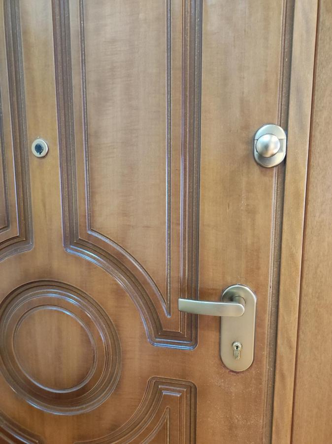 Estia Apartment, Cozy, Spacious, Sunny, 2 Rooms-5 Beds Apartment *