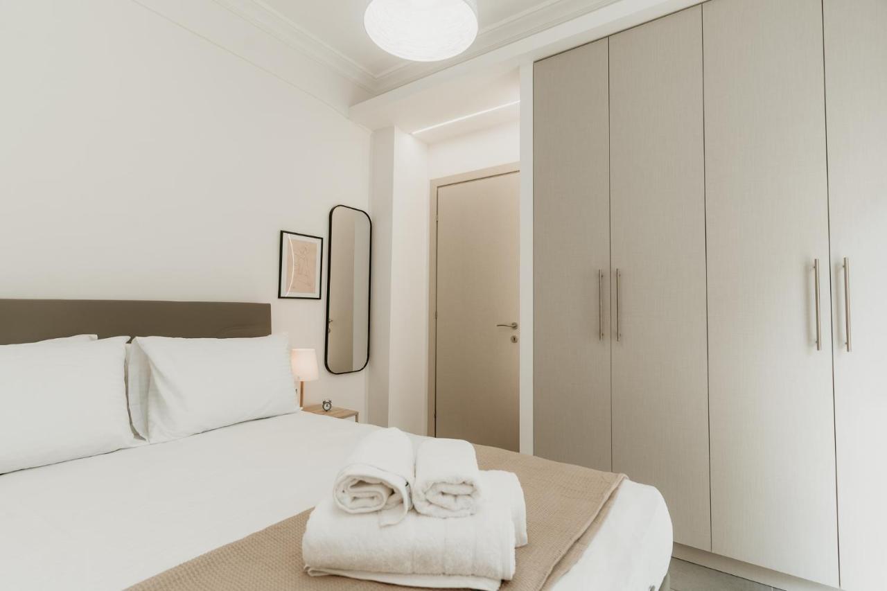 Urban Elegance In Selanik