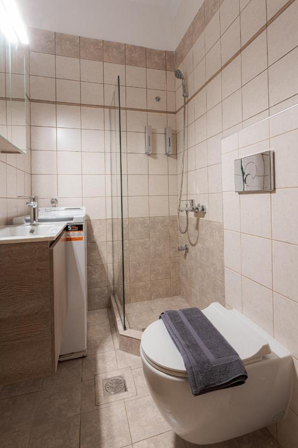 Apartment Code *