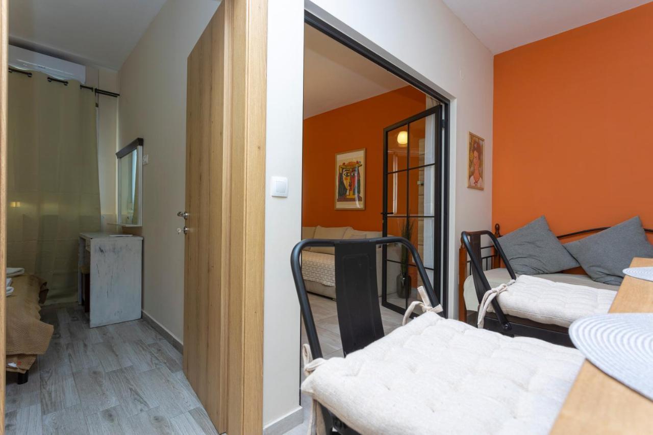 Apartment 3c's Thess :central, Cosy & Convenient *