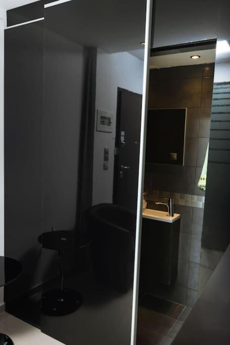 Appartement Modern Office Apartment.wifi,2a/c,luxury Fur/tures Thessaloniki