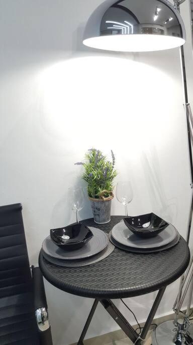 Appartement Modern Office Apartment.wifi,2a/c,luxury Fur/tures