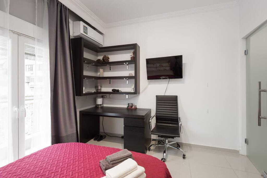 Modern Office Apartment.wifi,2a/c,luxury Fur/tures Appartement Thessaloniki