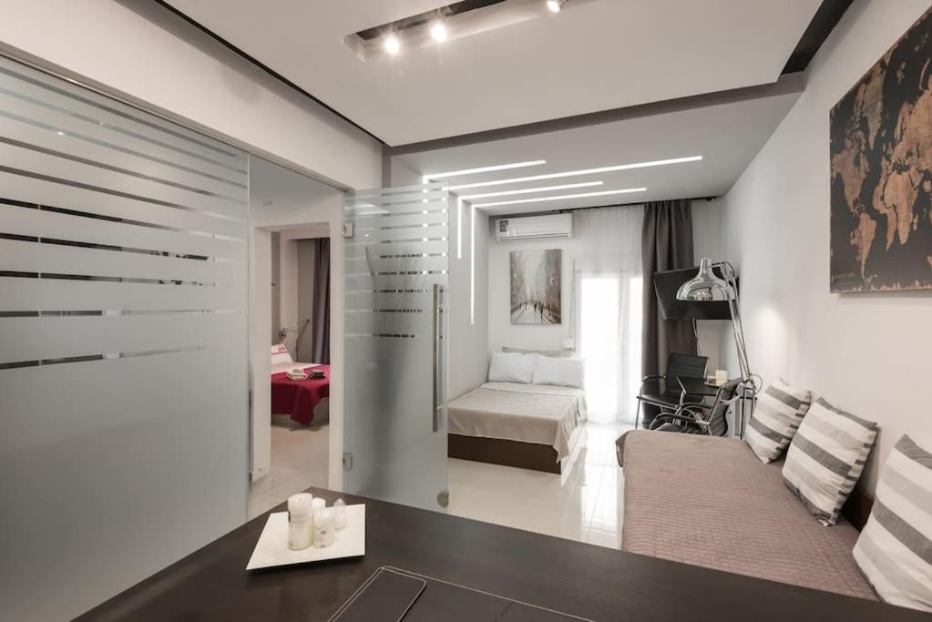 Modern Office Apartment.wifi,2a/c,luxury Fur/tures Apartment