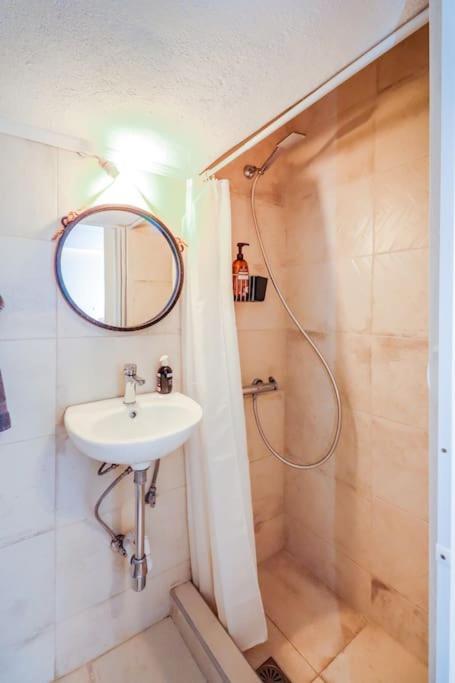 Mini Agora Apartment