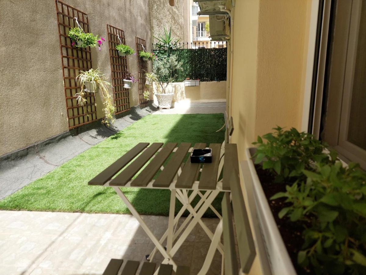 Apartment Garden Escape In Thessaloniki! *