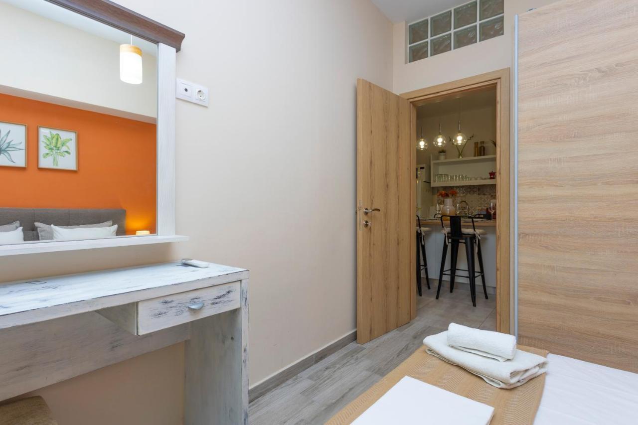 Apartment 3c's Thess :central, Cosy & Convenient *