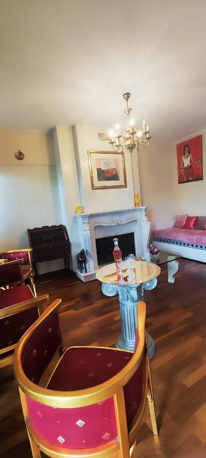 Aurea Residenza Mitropoleos Apartment *