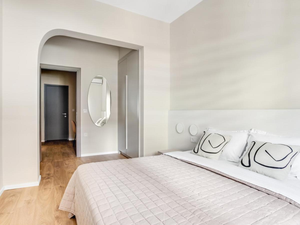 Sanders New Town Apartment *