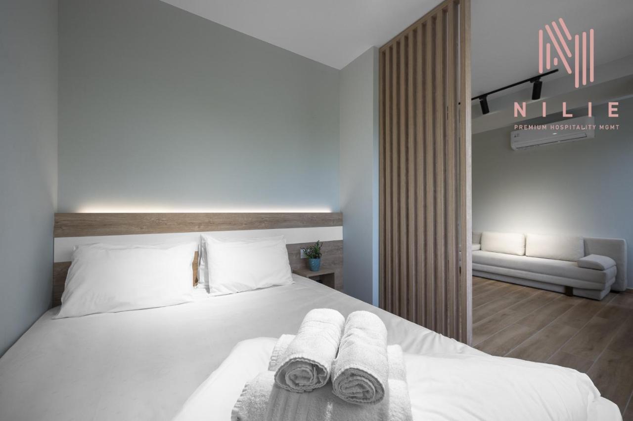 Ultima, Nilie Hospitality Mgmt Apartment