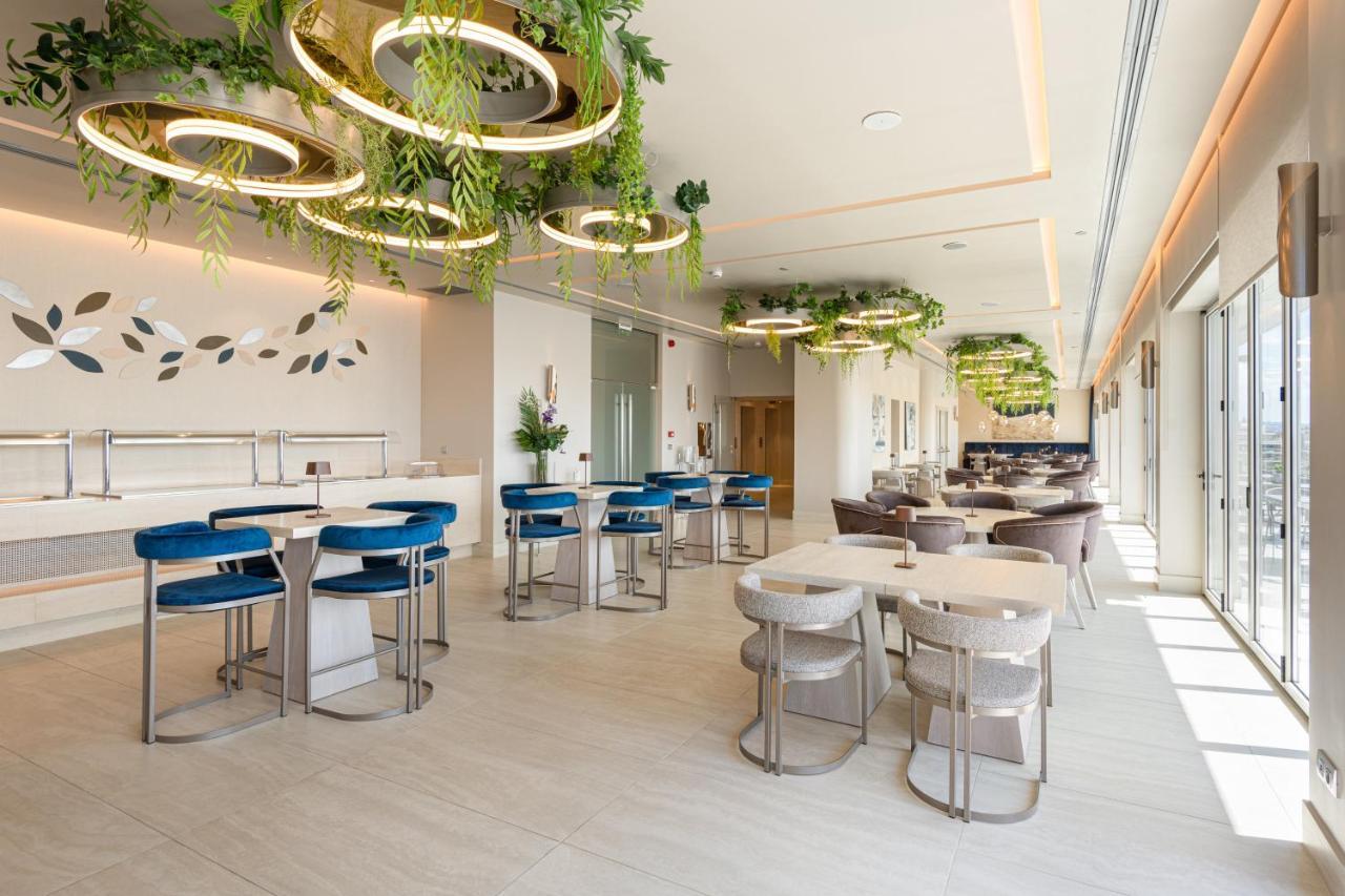 Hotel By Ihg 5*