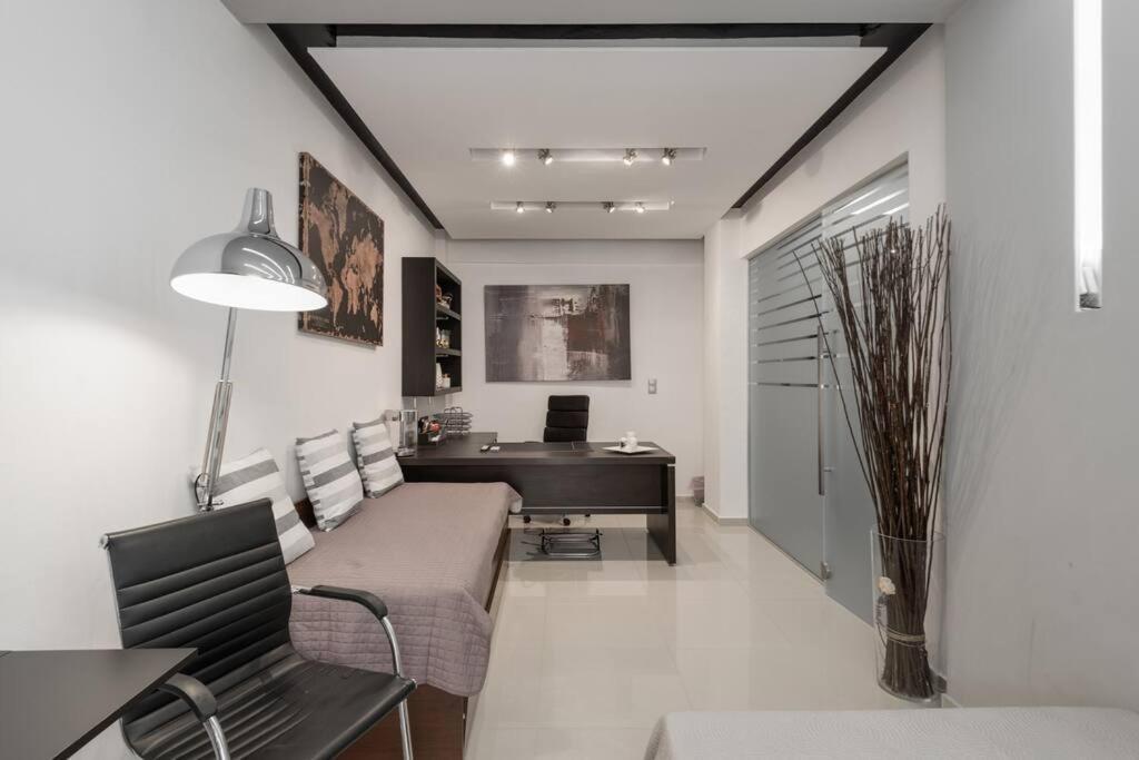 Modern Office Apartment.wifi,2a/c,luxury Fur/tures Appartement Thessaloniki